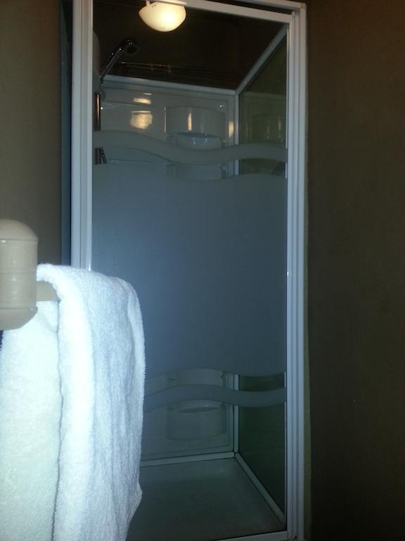 Auberge Au Bon Vivant Vesqueville Room photo